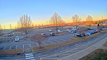 Weather camera view of Cloverleaf ES.