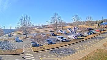 Weather camera view of Cloverleaf ES.