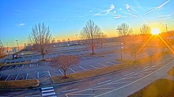 Weather camera view of Cloverleaf ES.