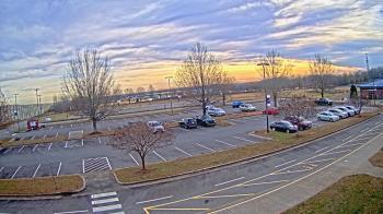 Weather camera view of Cloverleaf ES.