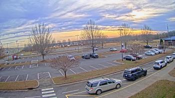 Weather camera view of Cloverleaf ES.