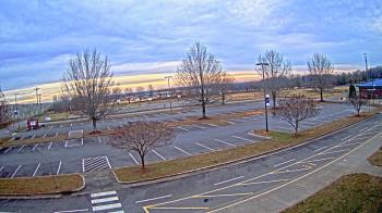 Weather camera view of Cloverleaf ES.