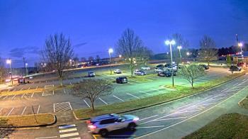 Weather camera view of Cloverleaf ES.