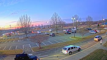 Weather camera view of Cloverleaf ES.