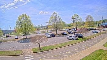 Weather camera view of Cloverleaf ES.