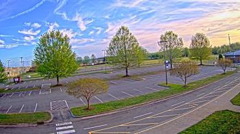 Weather camera view of Cloverleaf ES.