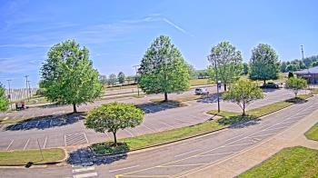 Weather camera view of Cloverleaf ES.