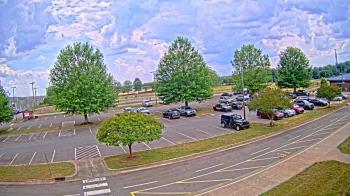 Weather camera view of Cloverleaf ES.