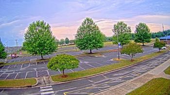 Weather camera view of Cloverleaf ES.