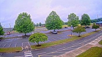 Weather camera view of Cloverleaf ES.