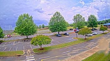 Weather camera view of Cloverleaf ES.