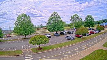 Weather camera view of Cloverleaf ES.