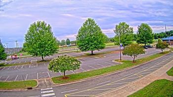 Weather camera view of Cloverleaf ES.