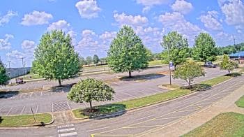 Weather camera view of Cloverleaf ES.