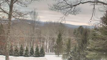 Weather camera view of Sky Valley Lodge.