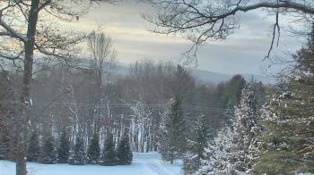 Weather camera view of Sky Valley Lodge.