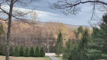 Weather camera view of Sky Valley Lodge.