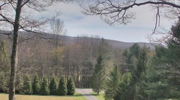 Weather camera view of Sky Valley Lodge.