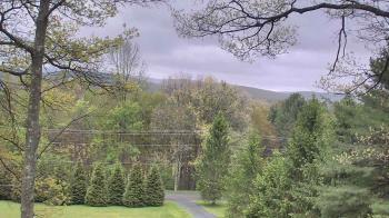 Weather camera view of Sky Valley Lodge.