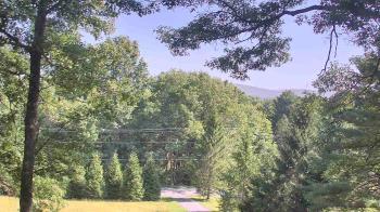Weather camera view of Sky Valley Lodge.