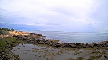 Weather camera view of Outer Island (Thimble Island Group).