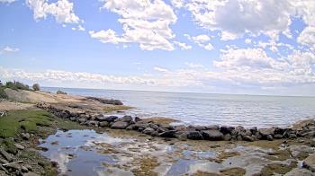 Weather camera view of Outer Island (Thimble Island Group).