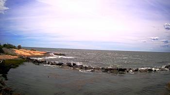 Weather camera view of Outer Island (Thimble Island Group).