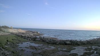 Weather camera view of Outer Island (Thimble Island Group).