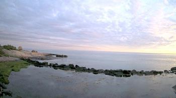 Weather camera view of Outer Island (Thimble Island Group).