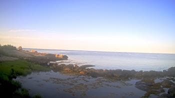Weather camera view of Outer Island (Thimble Island Group).