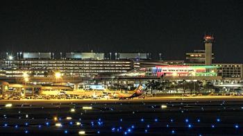 Weather camera view of Renaissance Tampa International Plaza Hotel.