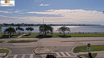 Weather camera view of Winter & Yonker P.A..