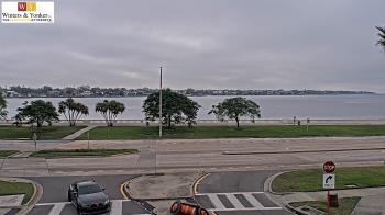 Weather camera view of Winter & Yonker P.A..