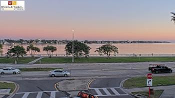 Weather camera view of Winter & Yonker P.A..