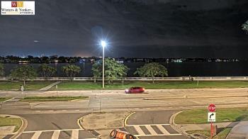 Weather camera view of Winter & Yonker P.A..