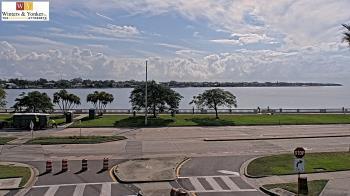 Weather camera view of Winter & Yonker P.A..