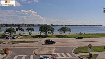 Weather camera view of Winter & Yonker P.A..