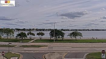 Weather camera view of Winter & Yonker P.A..