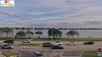 Weather camera view of Winter & Yonker P.A..