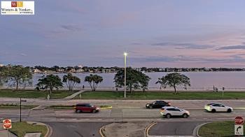 Weather camera view of Winter & Yonker P.A..