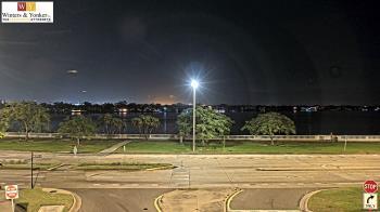 Weather camera view of Winter & Yonker P.A..