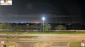 Weather camera view of Winter & Yonker P.A..