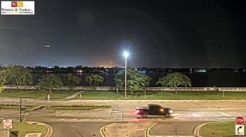 Weather camera view of Winter & Yonker P.A..