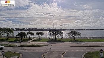 Weather camera view of Winter & Yonker P.A..