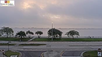 Weather camera view of Winter & Yonker P.A..