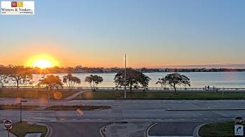 Weather camera view of Winter & Yonker P.A..