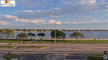 Weather camera view of Winter & Yonker P.A..