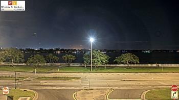 Weather camera view of Winter & Yonker P.A..