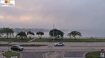 Weather camera view of Winter & Yonker P.A..