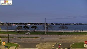 Weather camera view of Winter & Yonker P.A..